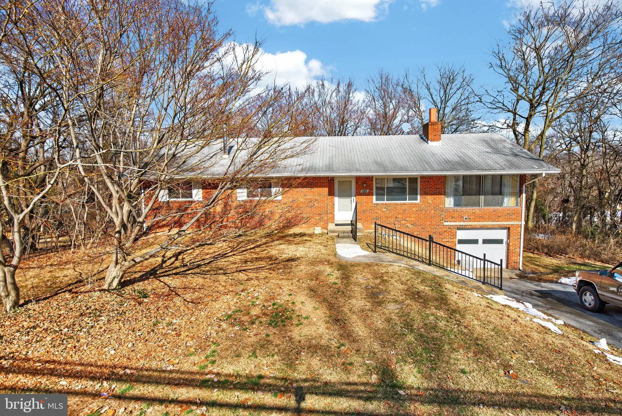 9805 HAWKINS CREAMERY ROAD, Damascus, MD 20872