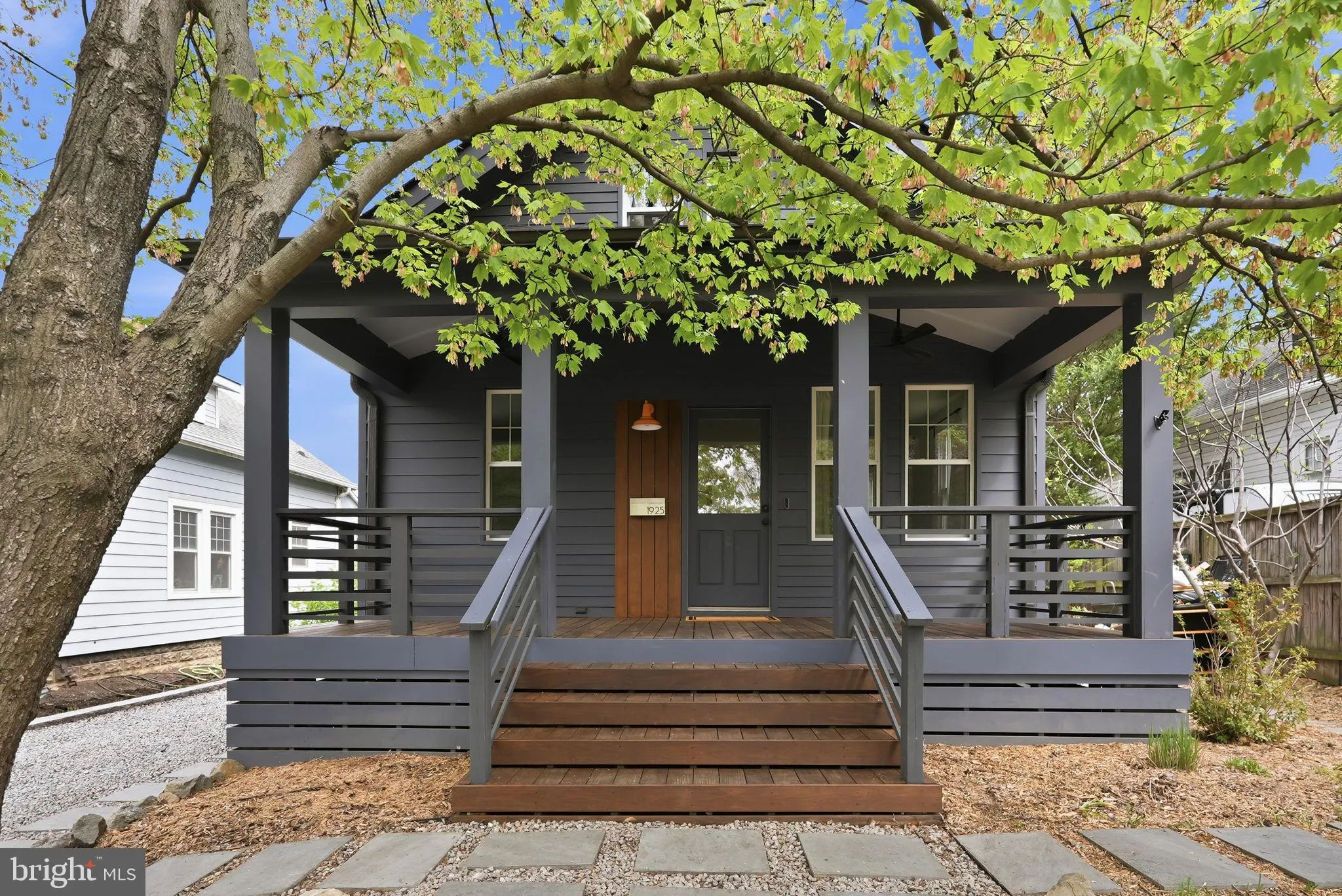 1925 WAYNE STREET, Arlington, VA 22201