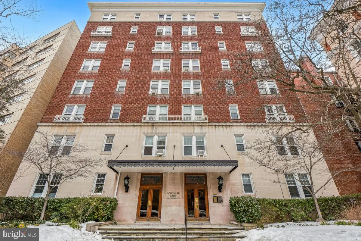 1954 COLUMBIA ROAD, Washington, DC 20009
