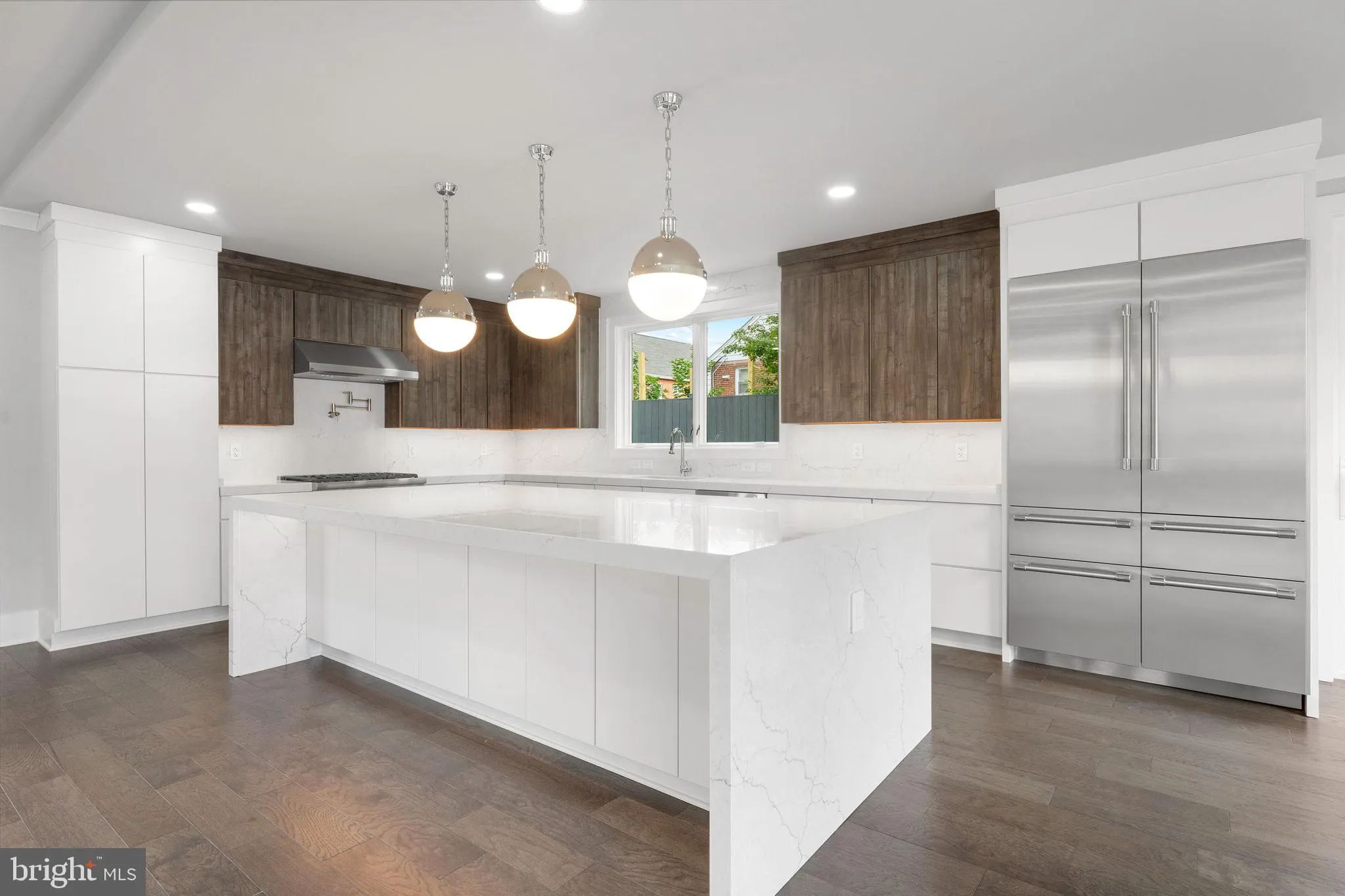 1610 12TH STREET, Arlington, VA 22204