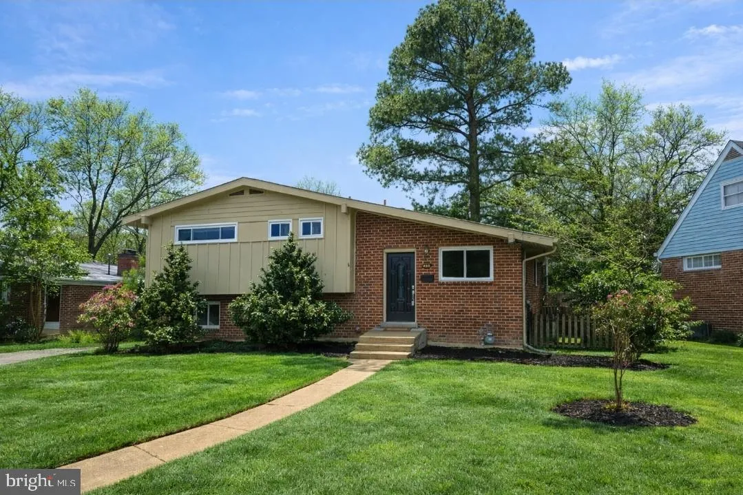 488 OWEN STREET, Alexandria, VA 22304