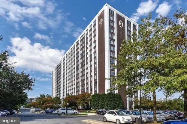 11801 ROCKVILLE PIKE, Rockville, MD 20852