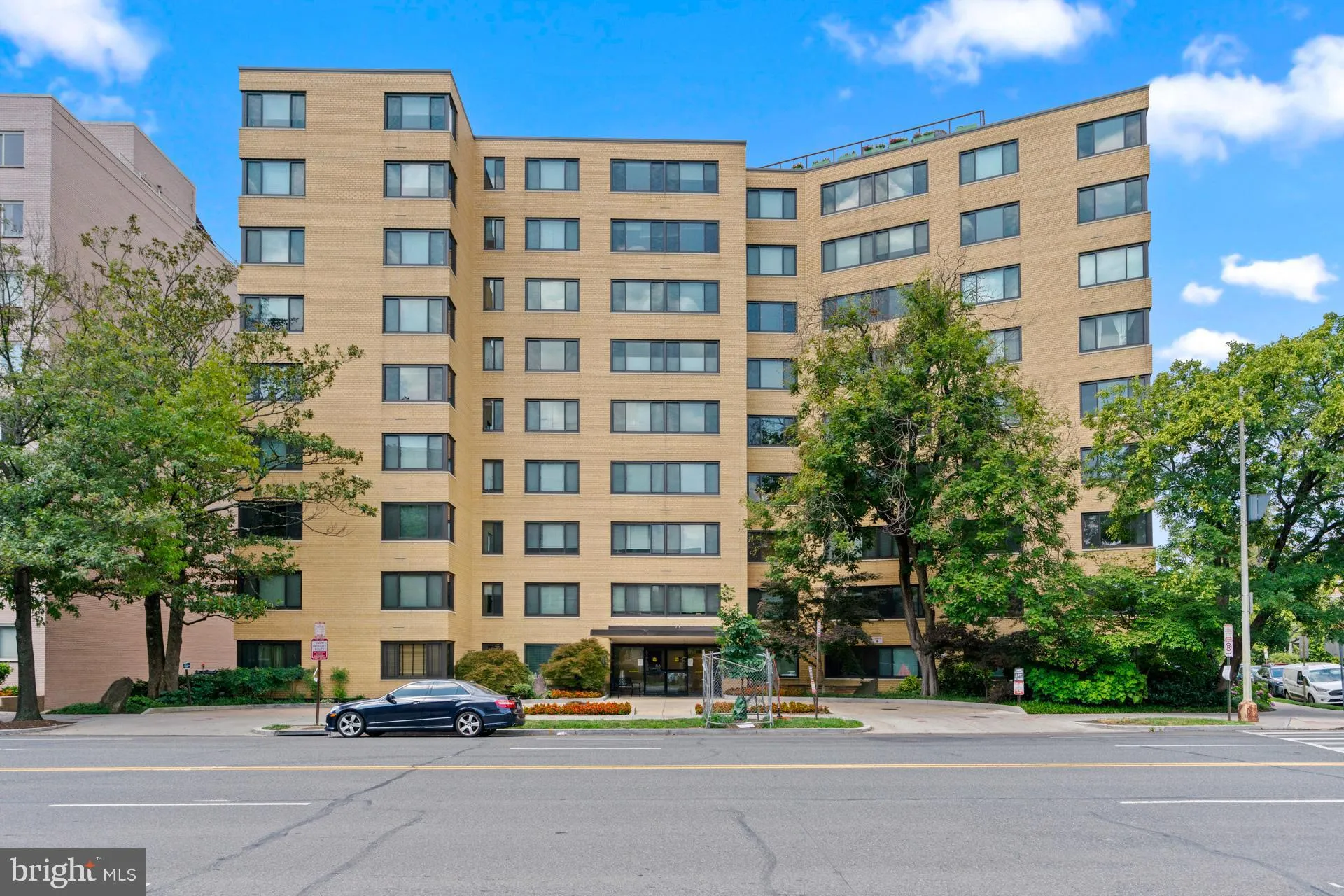 5410 CONNECTICUT AVENUE, Washington, DC 20015