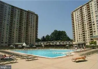 5225 POOKS HILL ROAD, Bethesda, MD 20814