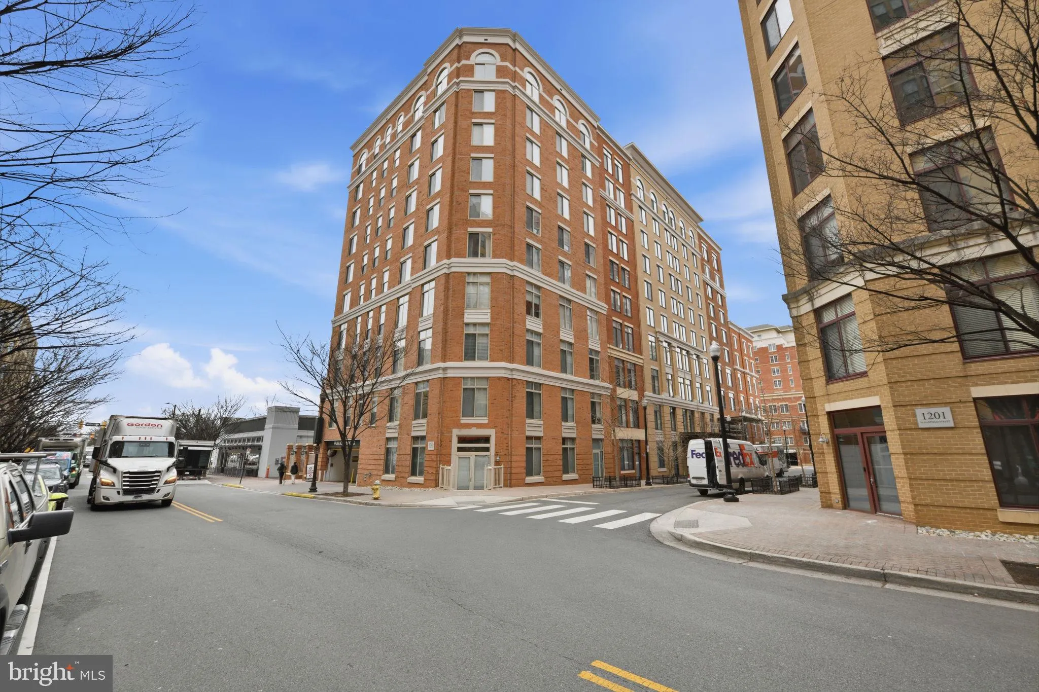 1205 GARFIELD STREET, Arlington, VA 22201
