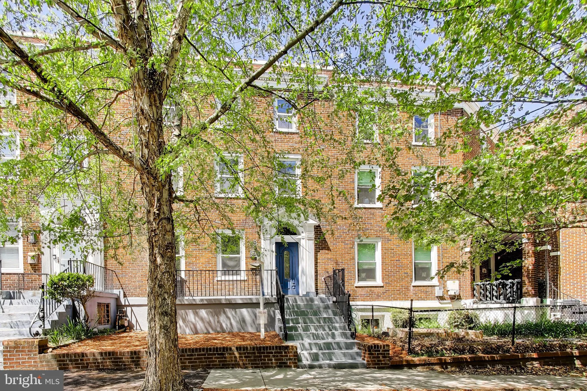 3544 HERTFORD PLACE, Washington, DC 20010