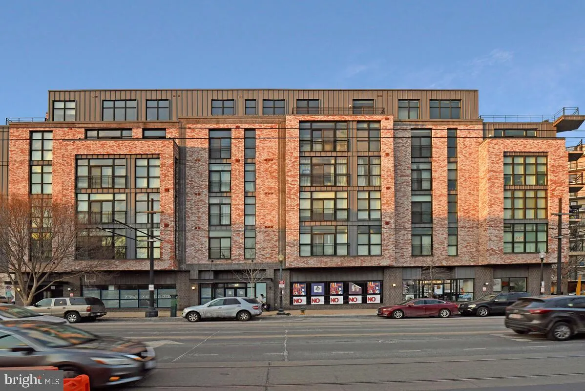 1402 H STREET, Washington, DC 20002