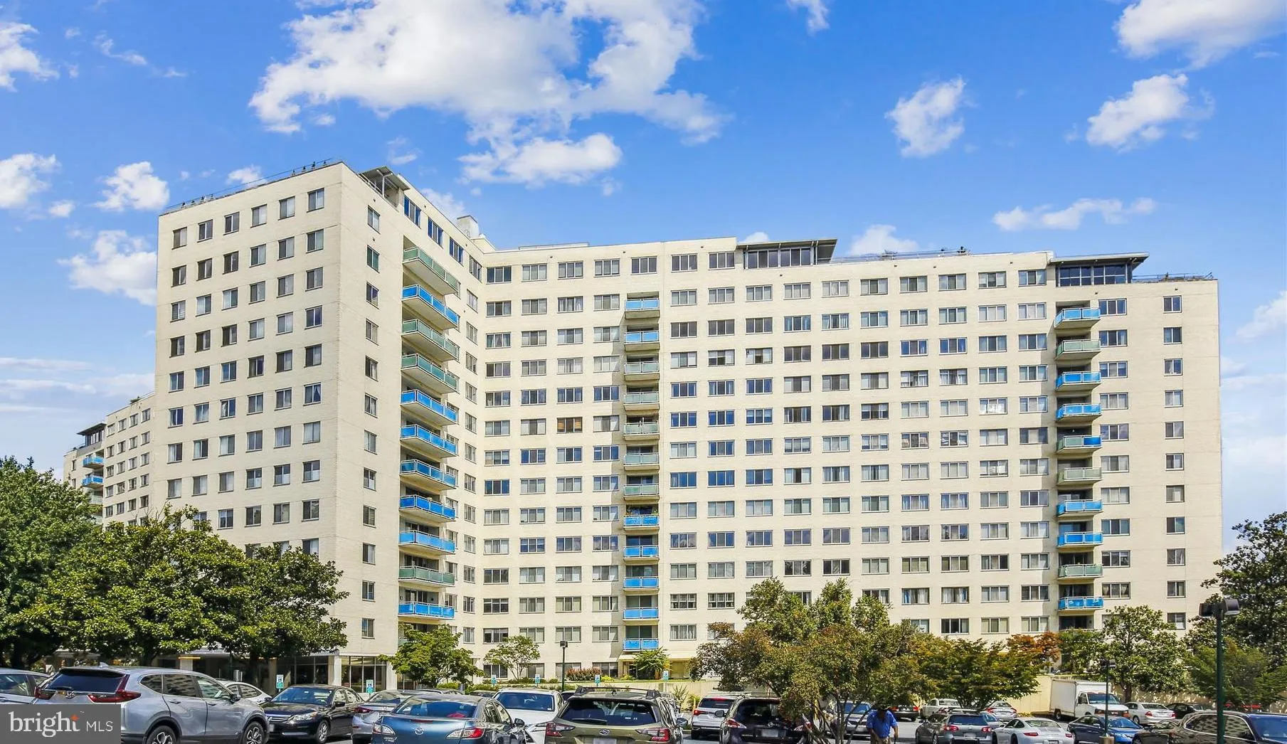 10201 GROSVENOR PLACE, North Bethesda, MD 20852