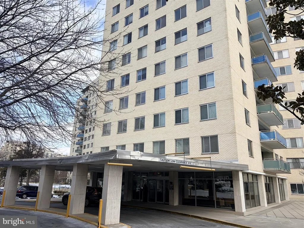 10201 GROSVENOR PLACE, Rockville, MD 20852