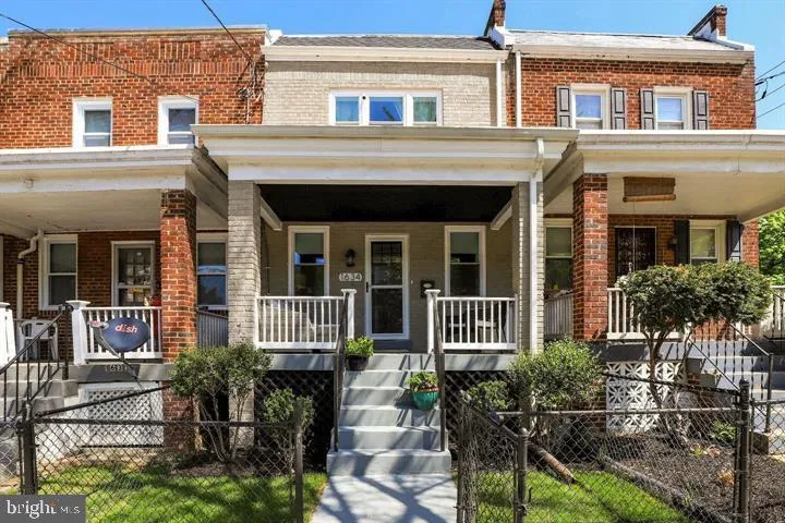 1634 RIDGE PLACE, Washington, DC 20020