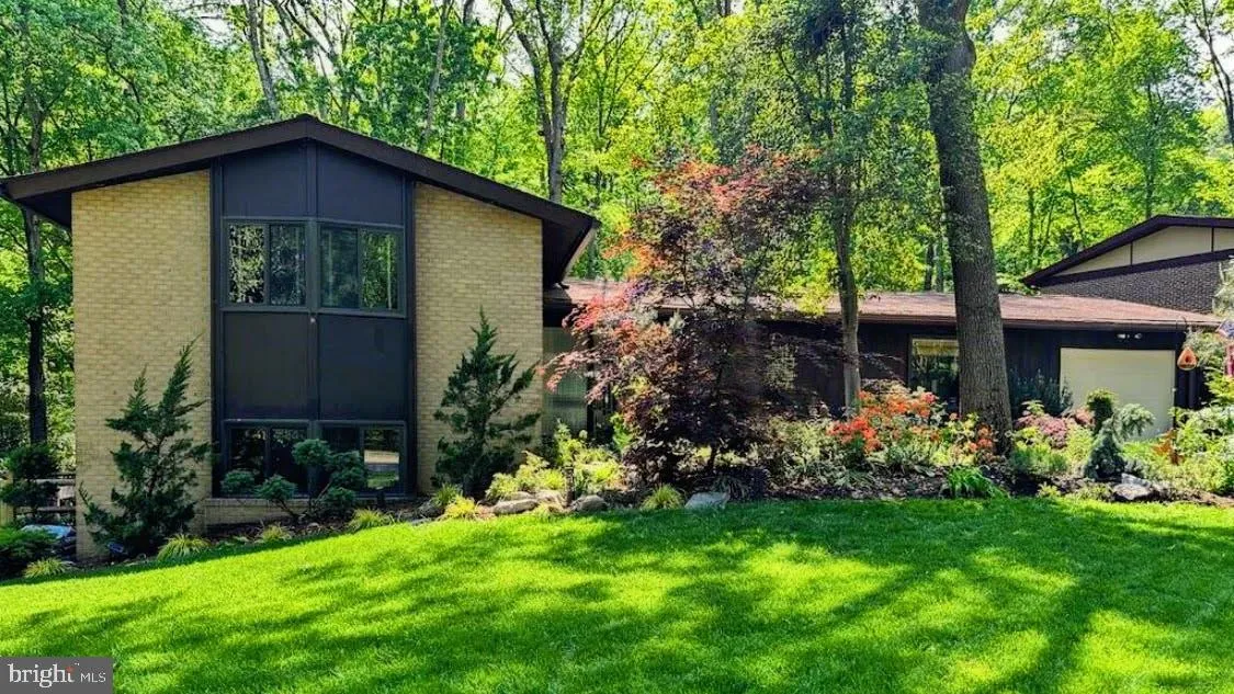 3213 WESSYNTON WAY, Alexandria, VA 22309