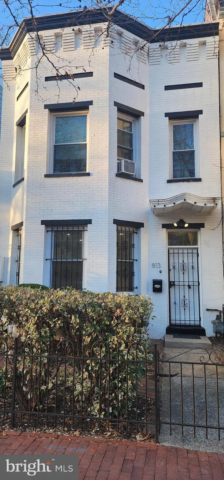 813 Q STREET, Washington, DC 20001