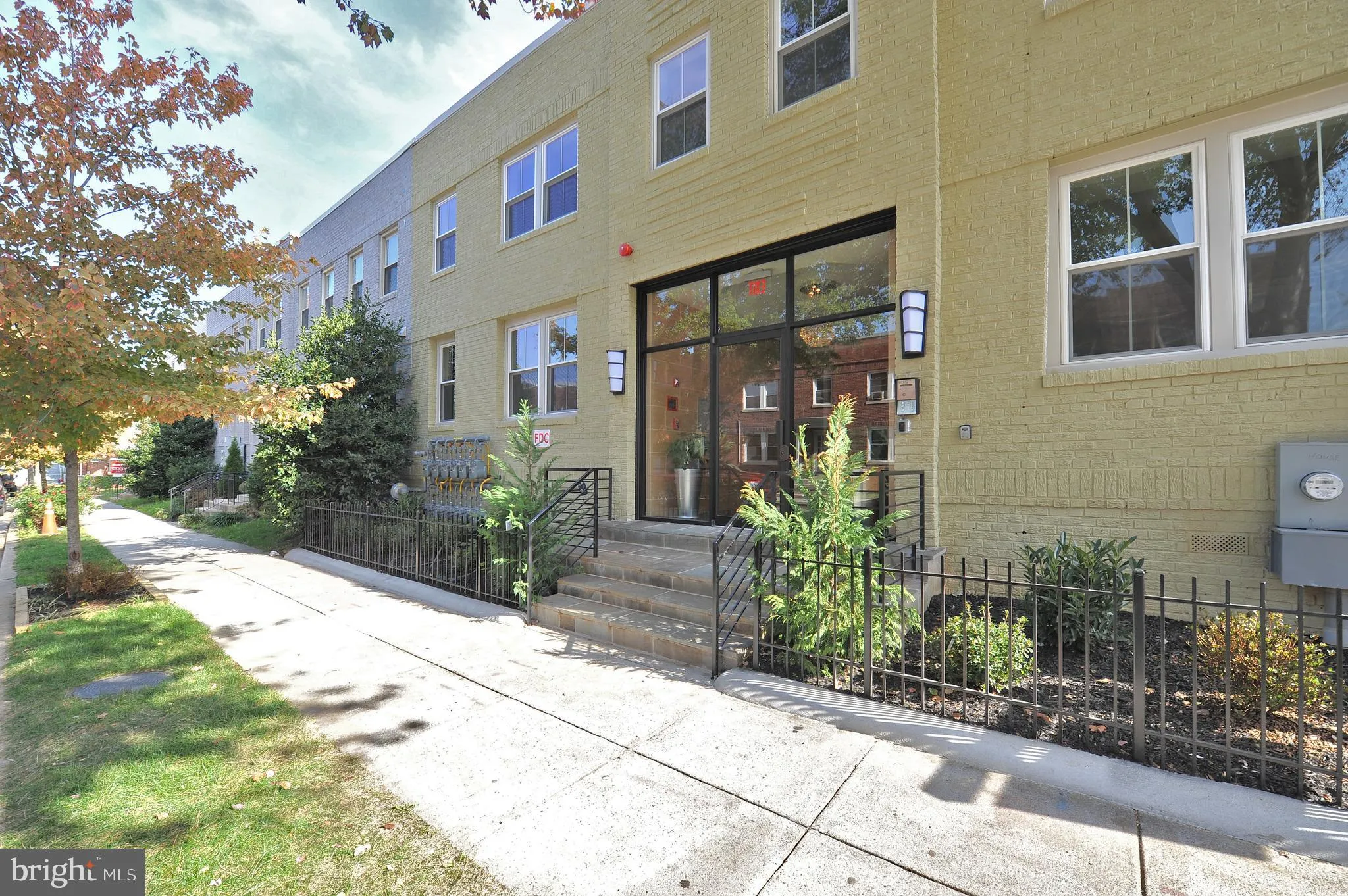 417 18TH STREET, Washington, DC 20002