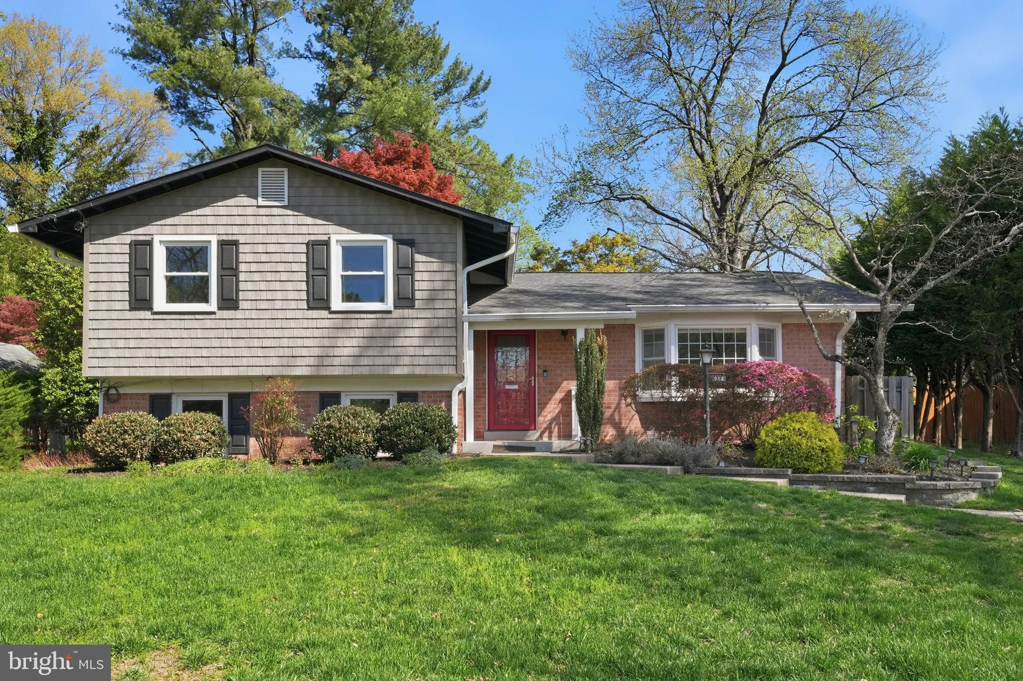 912 BURNT CREST LANE, Silver Spring, MD 20903