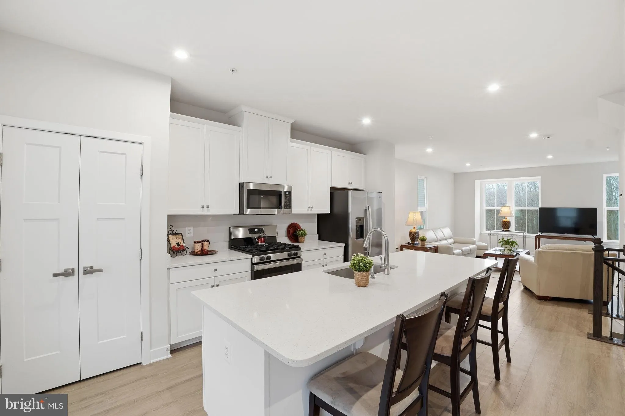 8437 HAMLIN STREET, Lanham, MD 20706