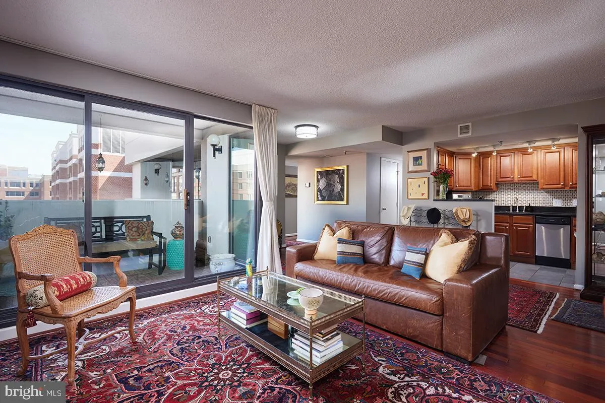2311 M STREET, Washington, DC 20037