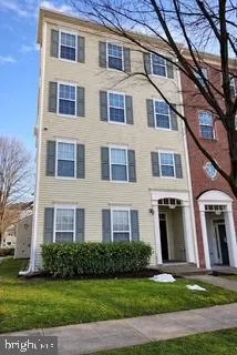 932 ORCHARD RIDGE DRIVE, Gaithersburg, MD 20878