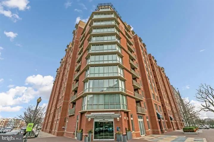 1000 NEW JERSEY AVENUE, Washington, DC 20003