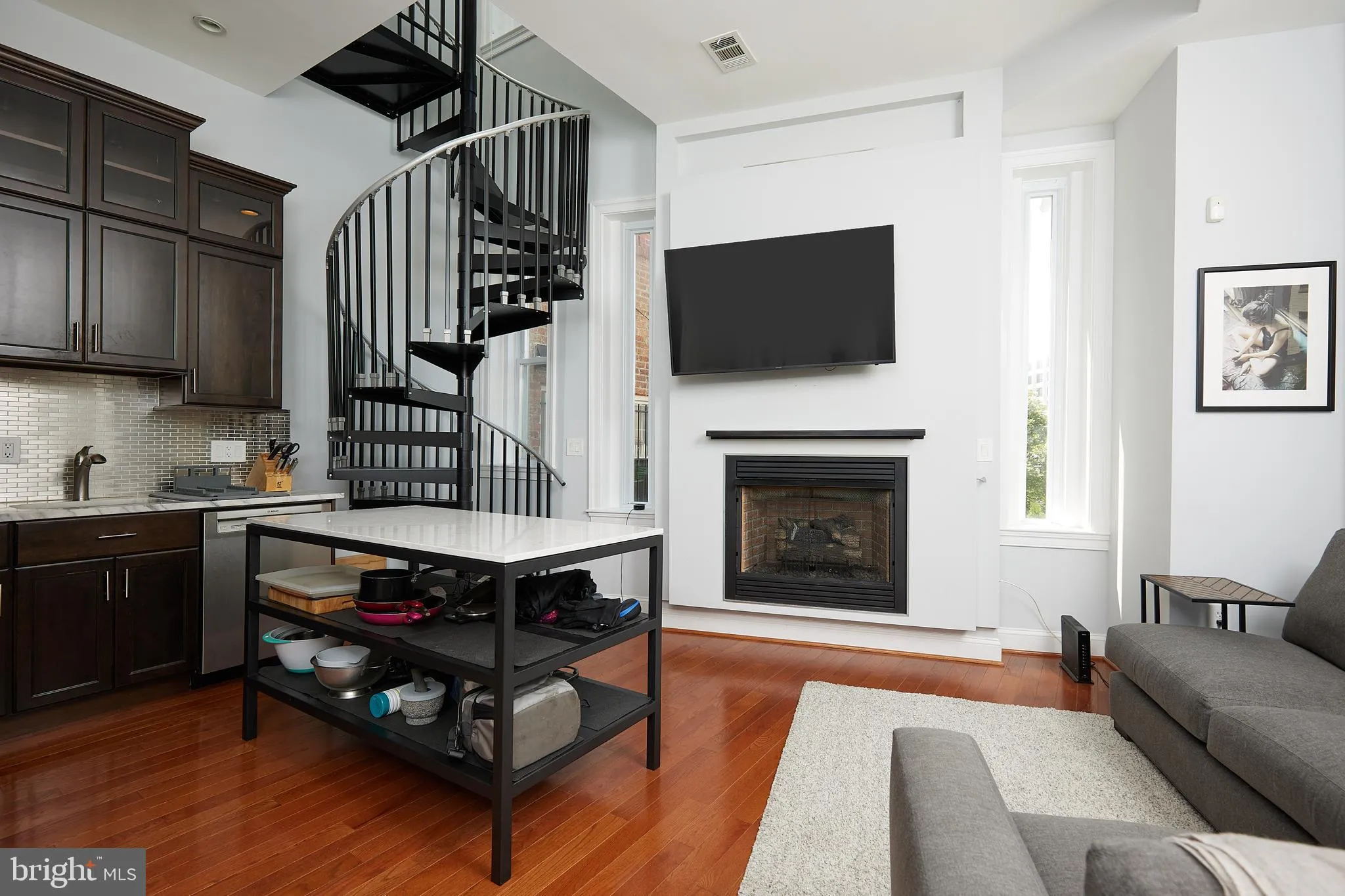 2019 19TH STREET, Washington, DC 20009