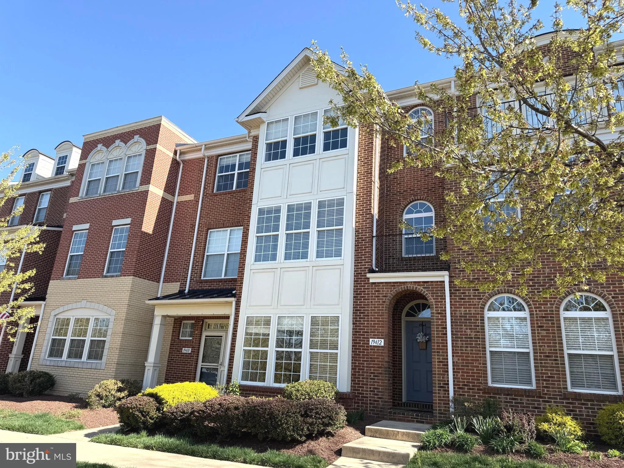19410 FRONT STREET, Leesburg, VA 20176