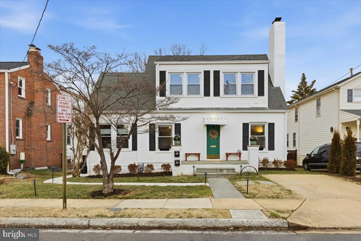 1023 19TH STREET, Arlington, VA 22202
