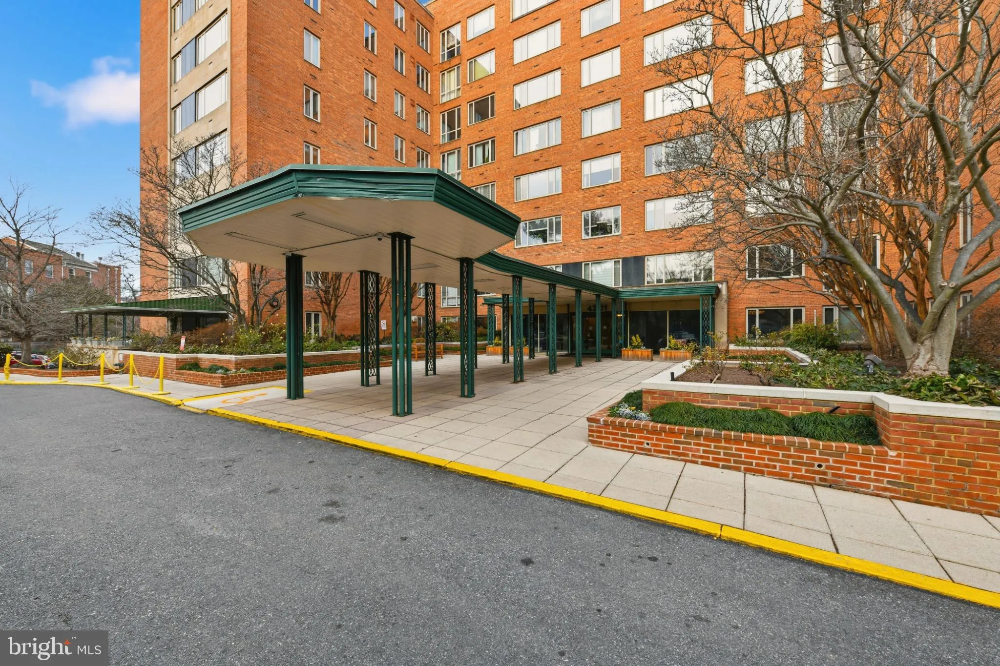 4301 MASSACHUSETTS AVENUE, Washington, DC 20016