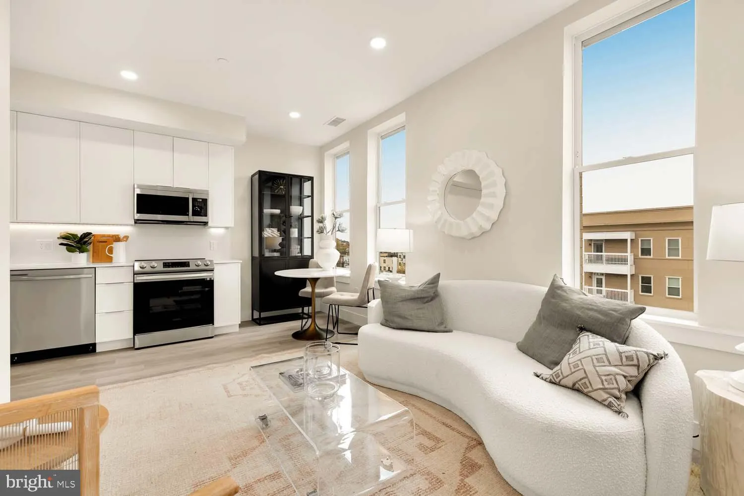 2005 11TH STREET, Washington, DC 20001