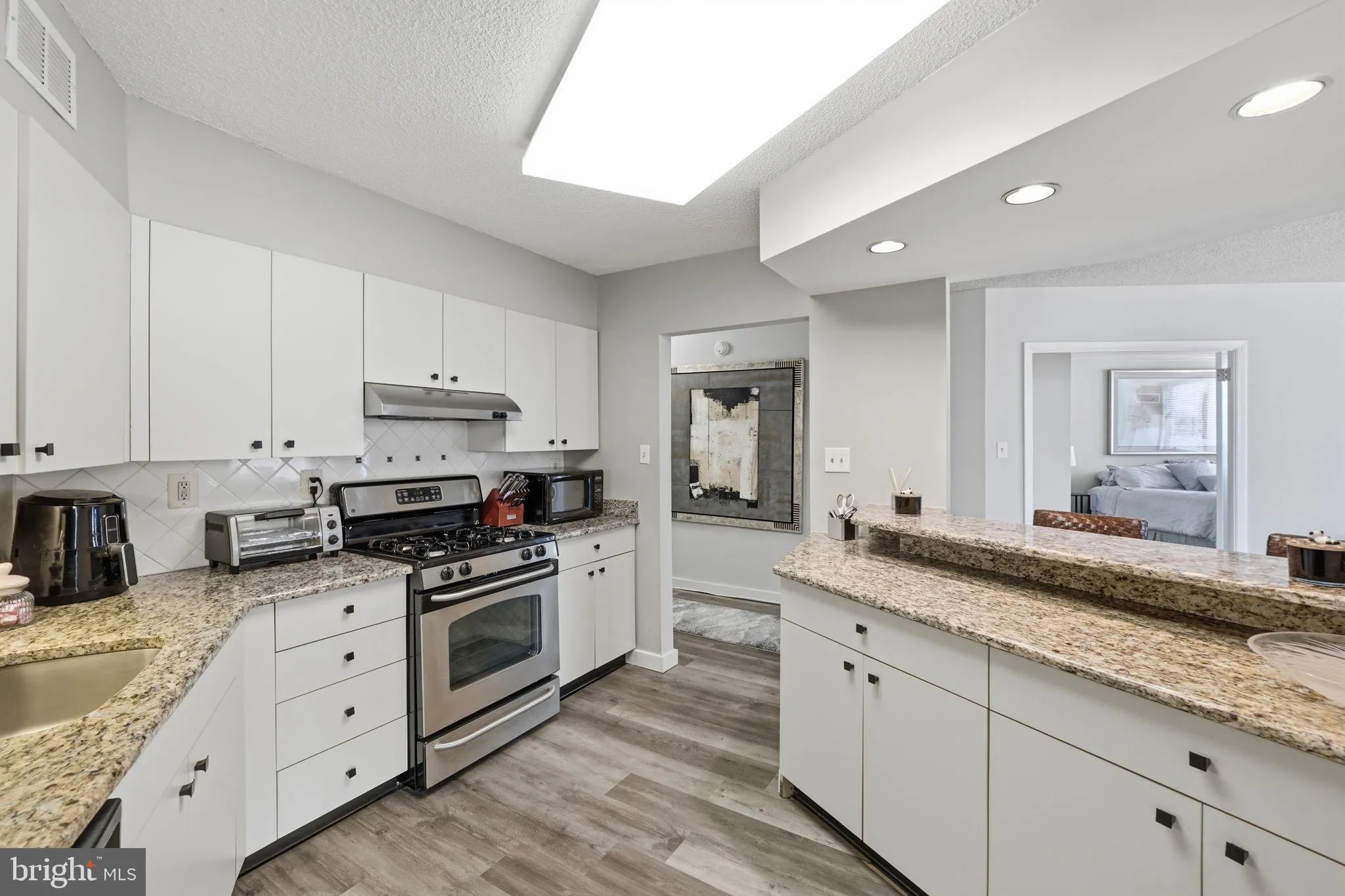 5225 POOKS HILL ROAD, Bethesda, MD 20814