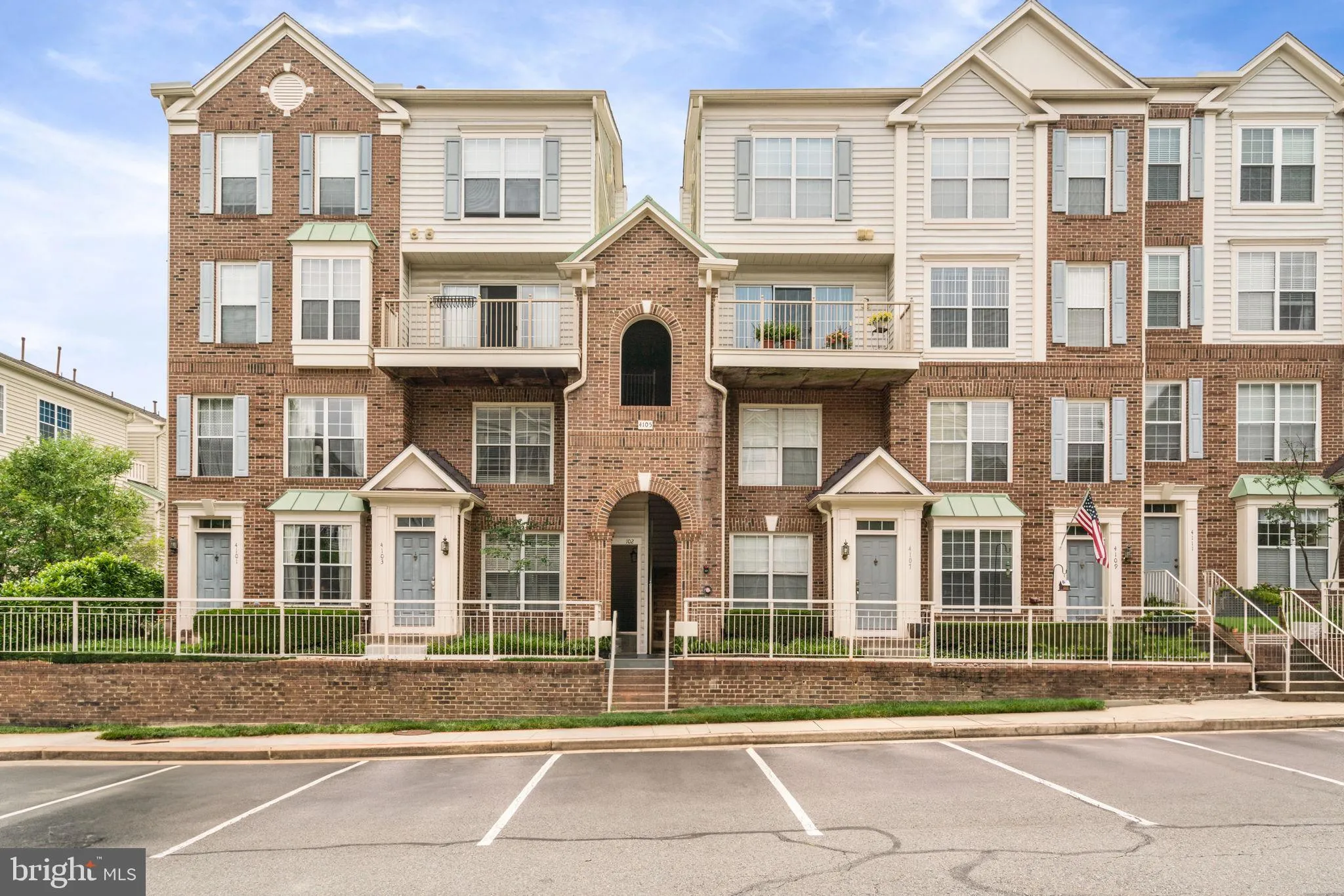 4105 OXFORD LANE, Fairfax, VA 22030