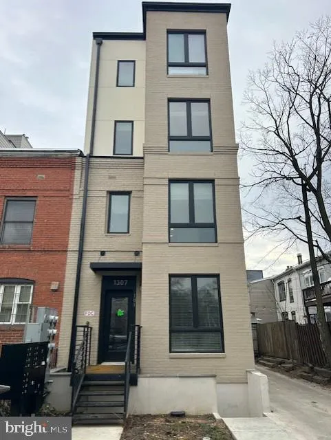 1307 K STREET, Washington, DC 20003