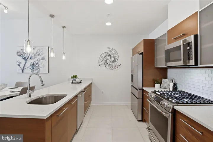 12025 New Dominion Parkway, Reston, VA 20190