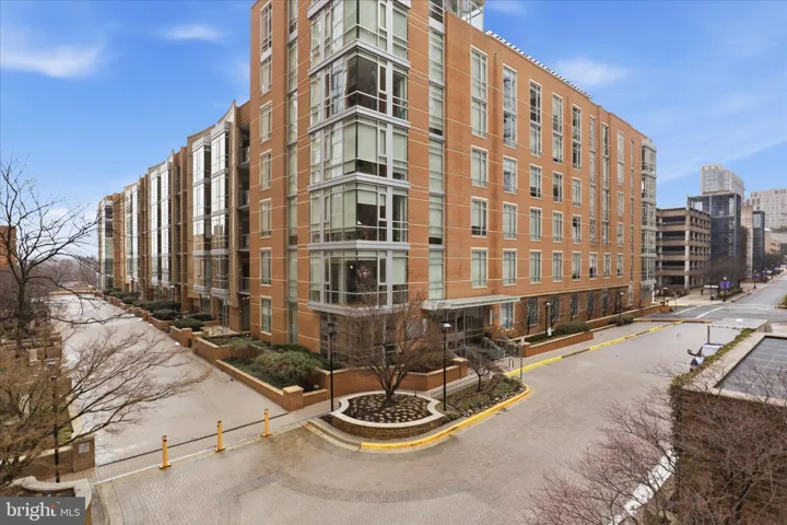 12025 New Dominion Parkway, Reston, VA 20190
