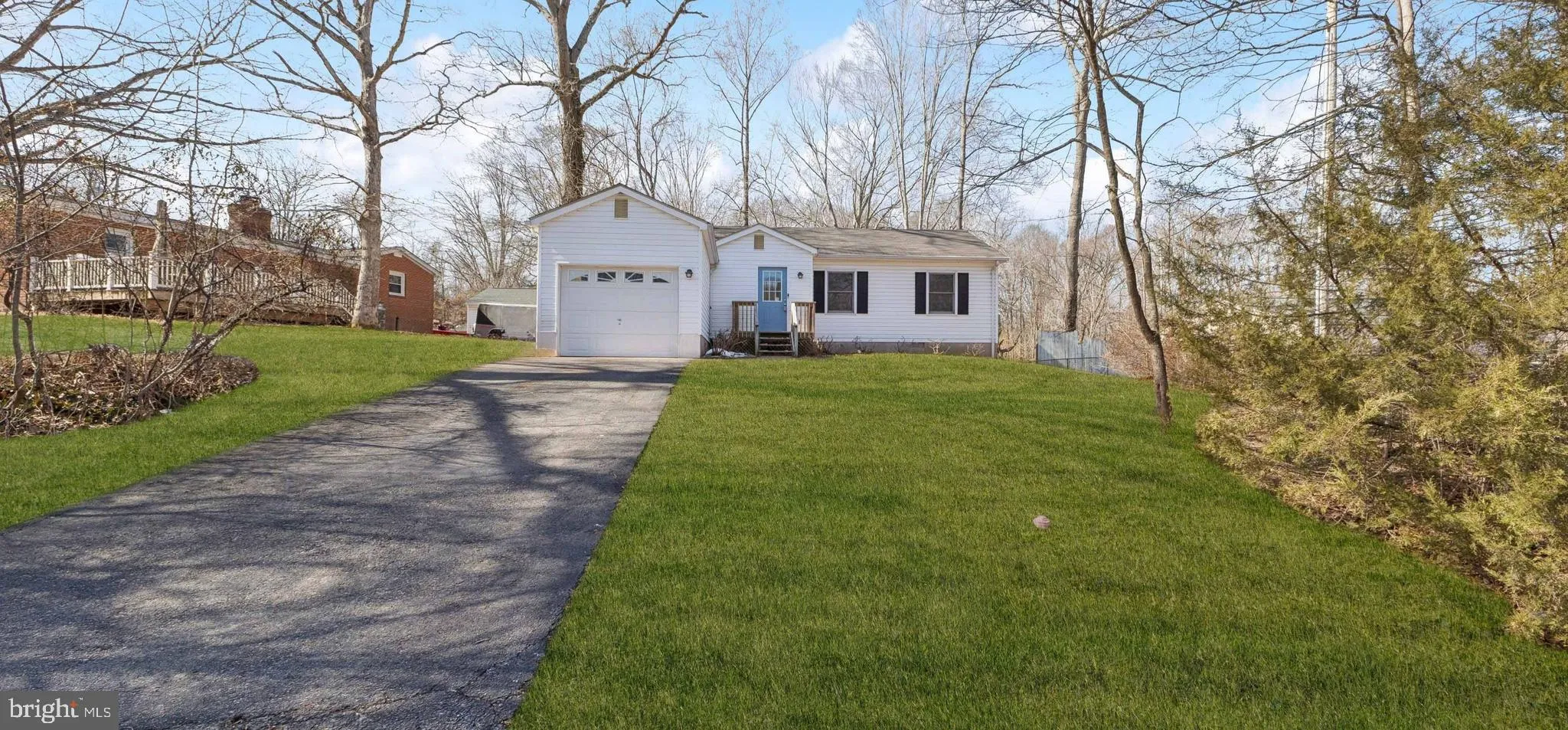 7830 LAKE DRIVE, Manassas, VA 20111