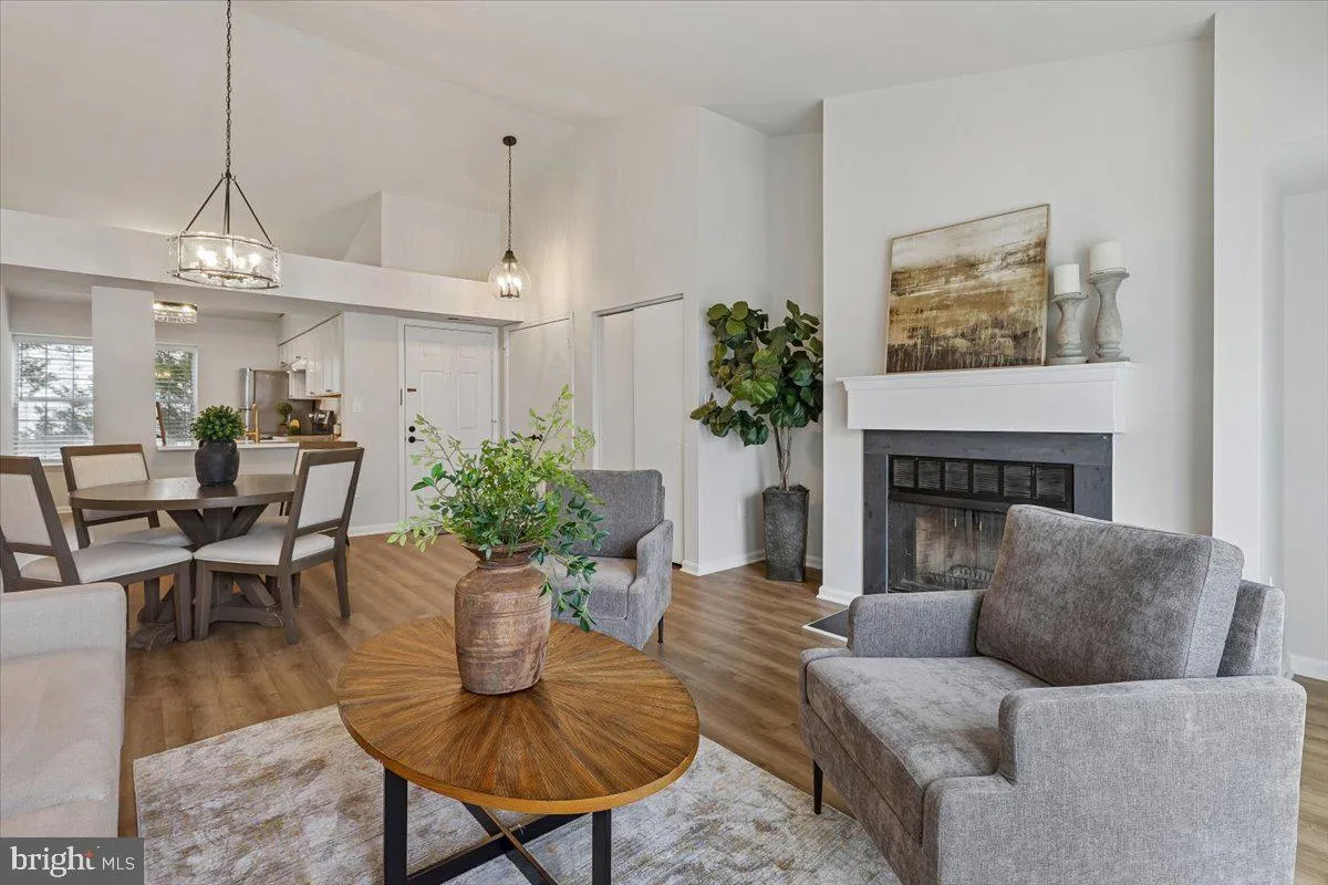 3403 LAKESIDE VIEW DRIVE, Falls Church, VA 22041