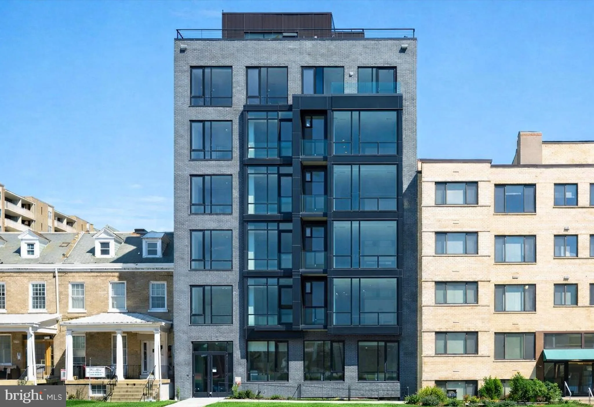 4111 CONNECTICUT AVENUE, Washington, DC 20008