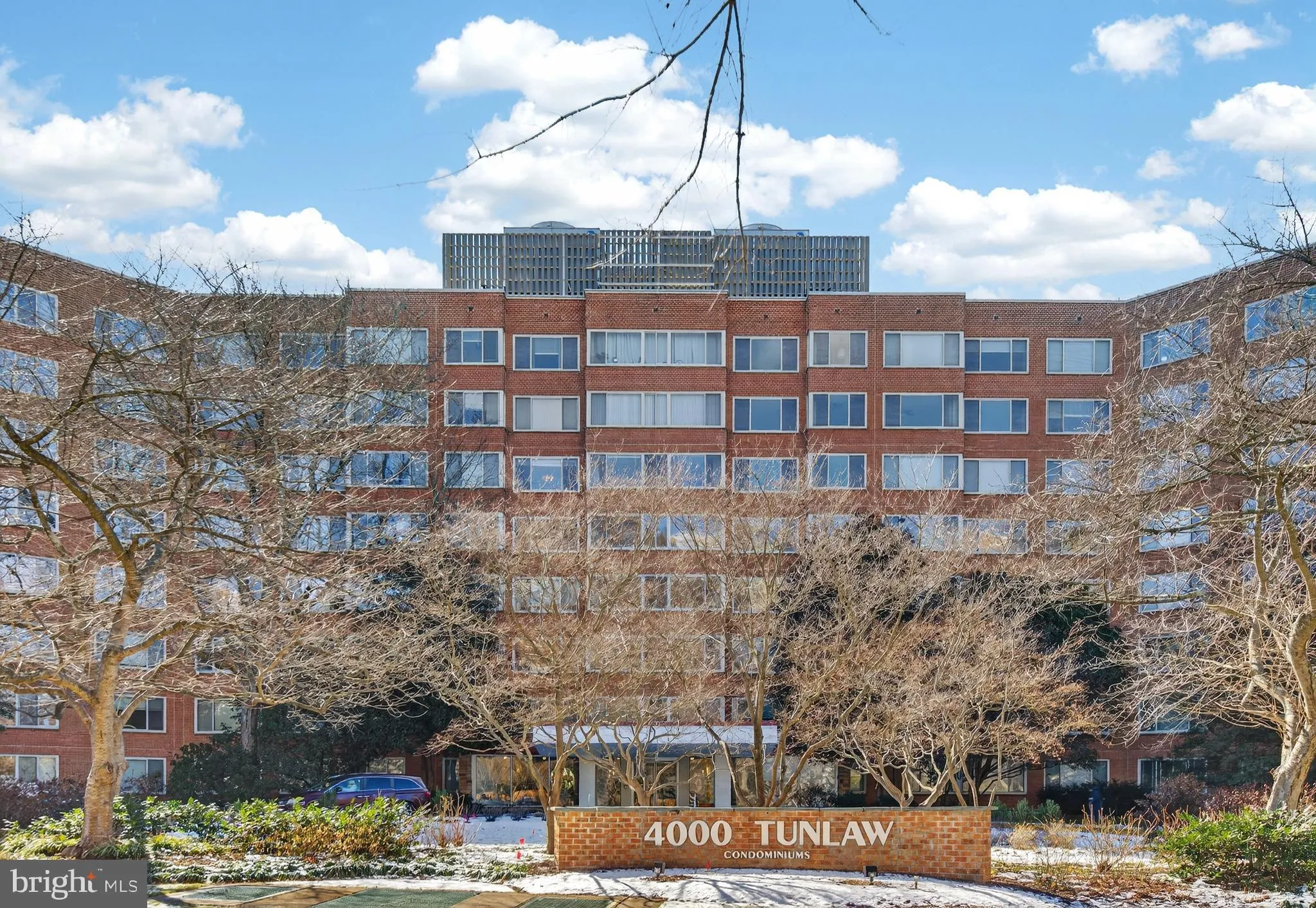 4000 TUNLAW ROAD, Washington, DC 20007