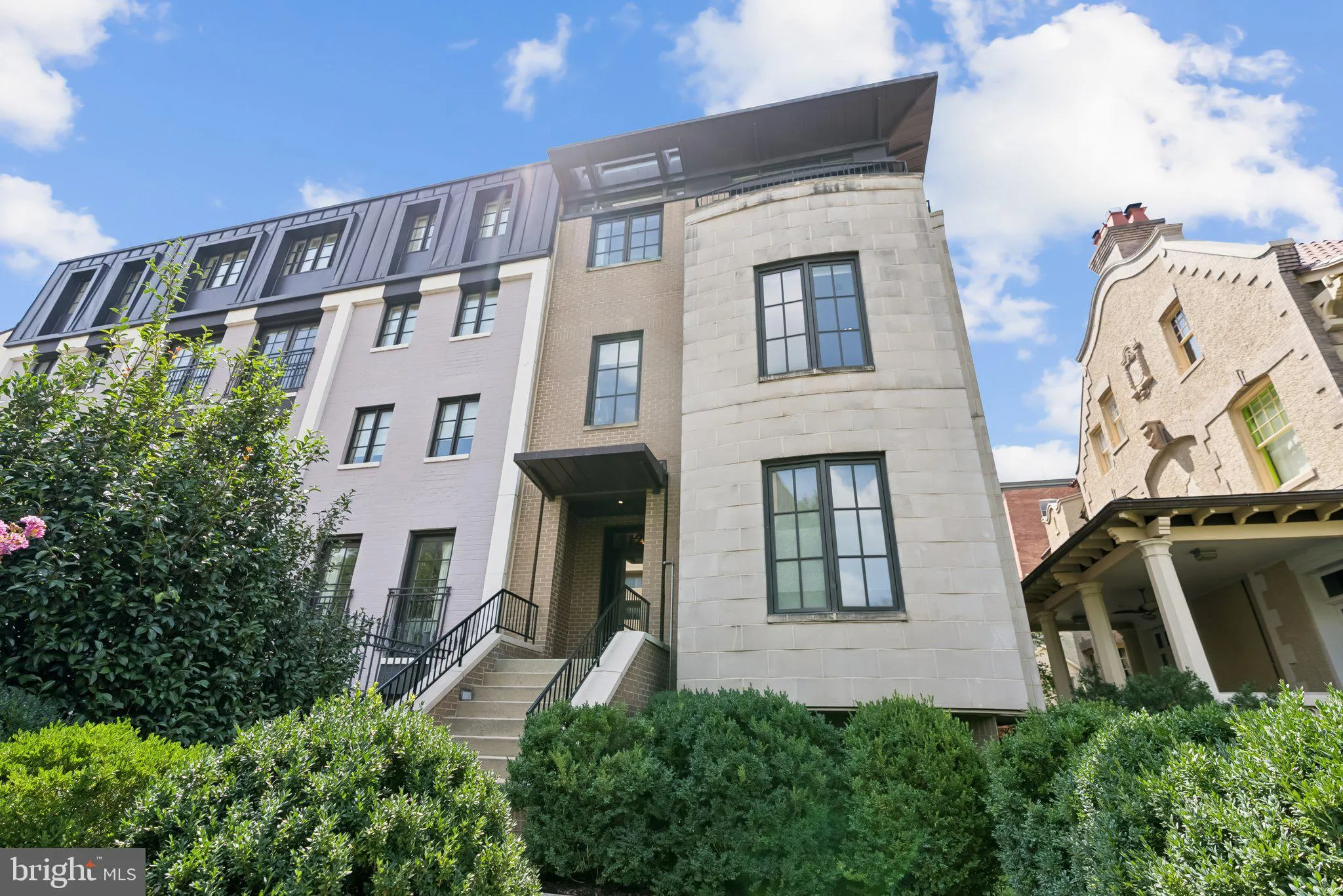 2120 WYOMING AVENUE, Washington, DC 20008