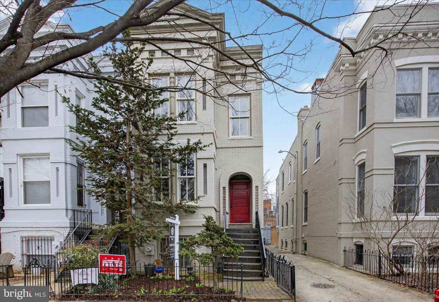 116 11TH STREET, Washington, DC 20002