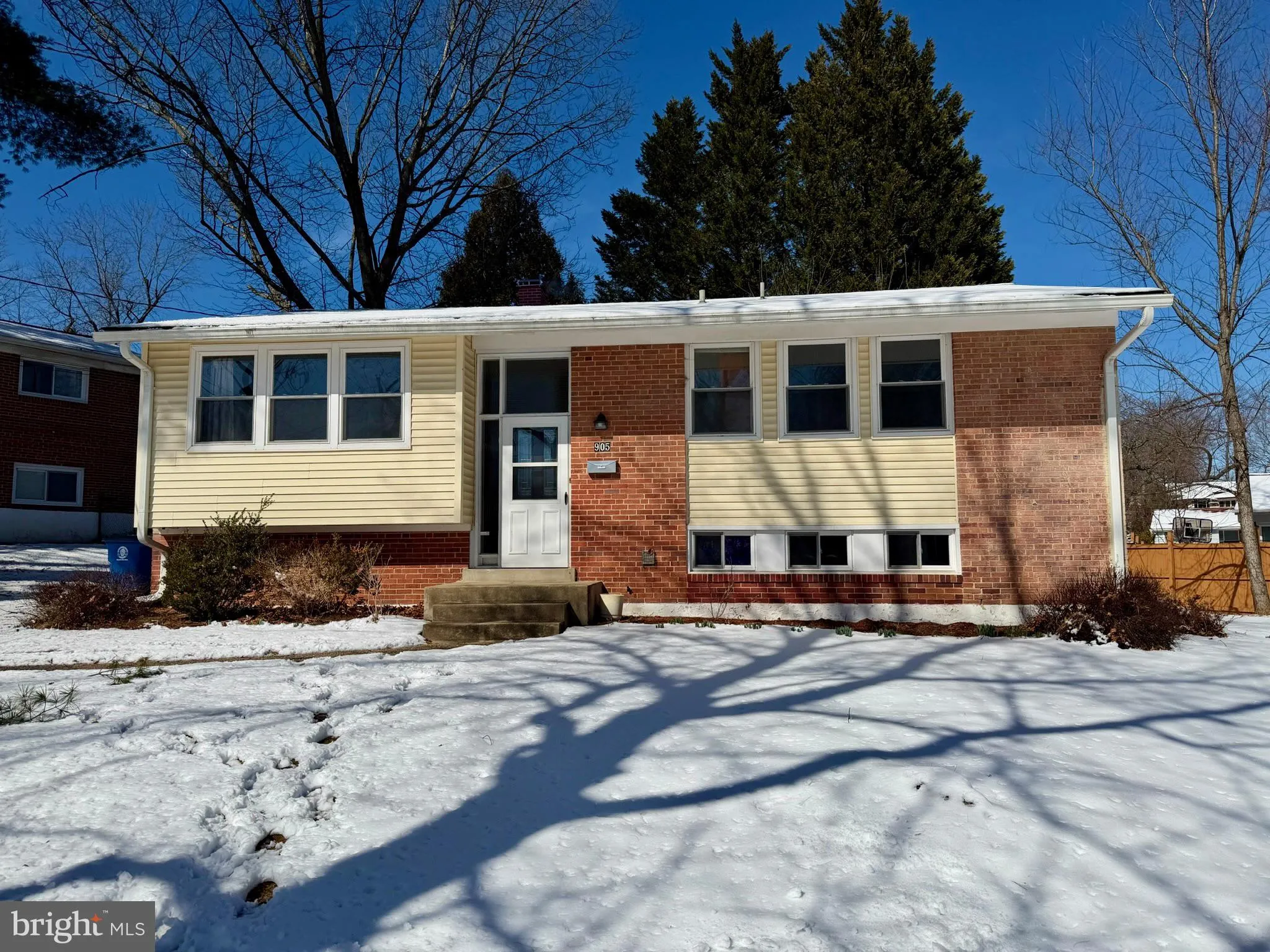 905 PLAYFORD LANE, Silver Spring, MD 20901