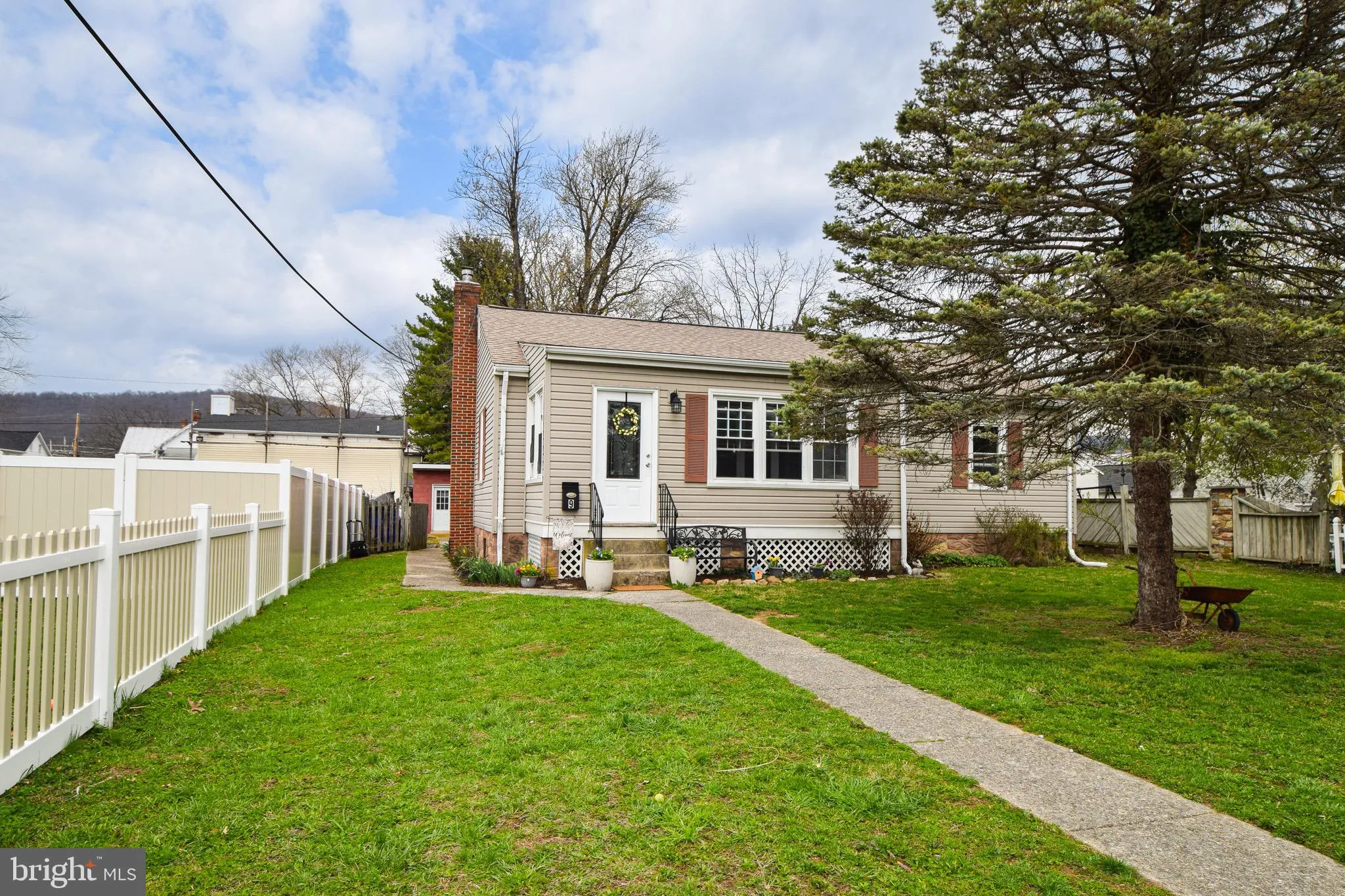 9 LOMBARD STREET, Thurmont, MD 21788