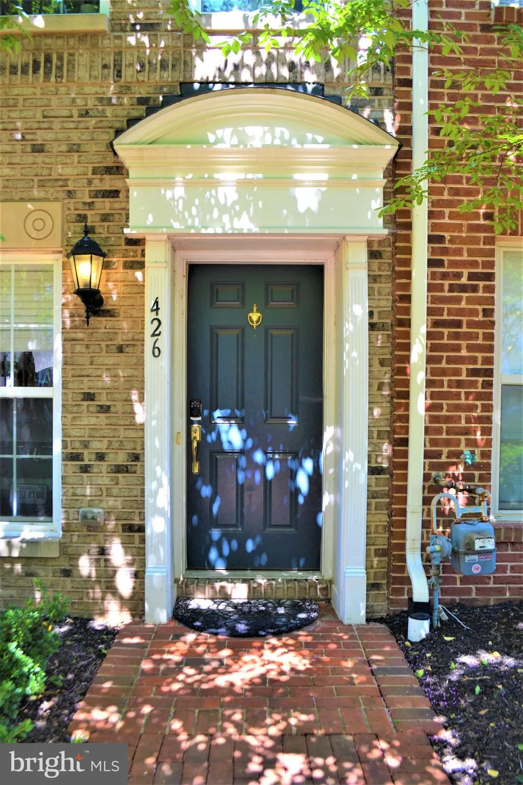 426 THOMAS STREET, Arlington, VA 22203