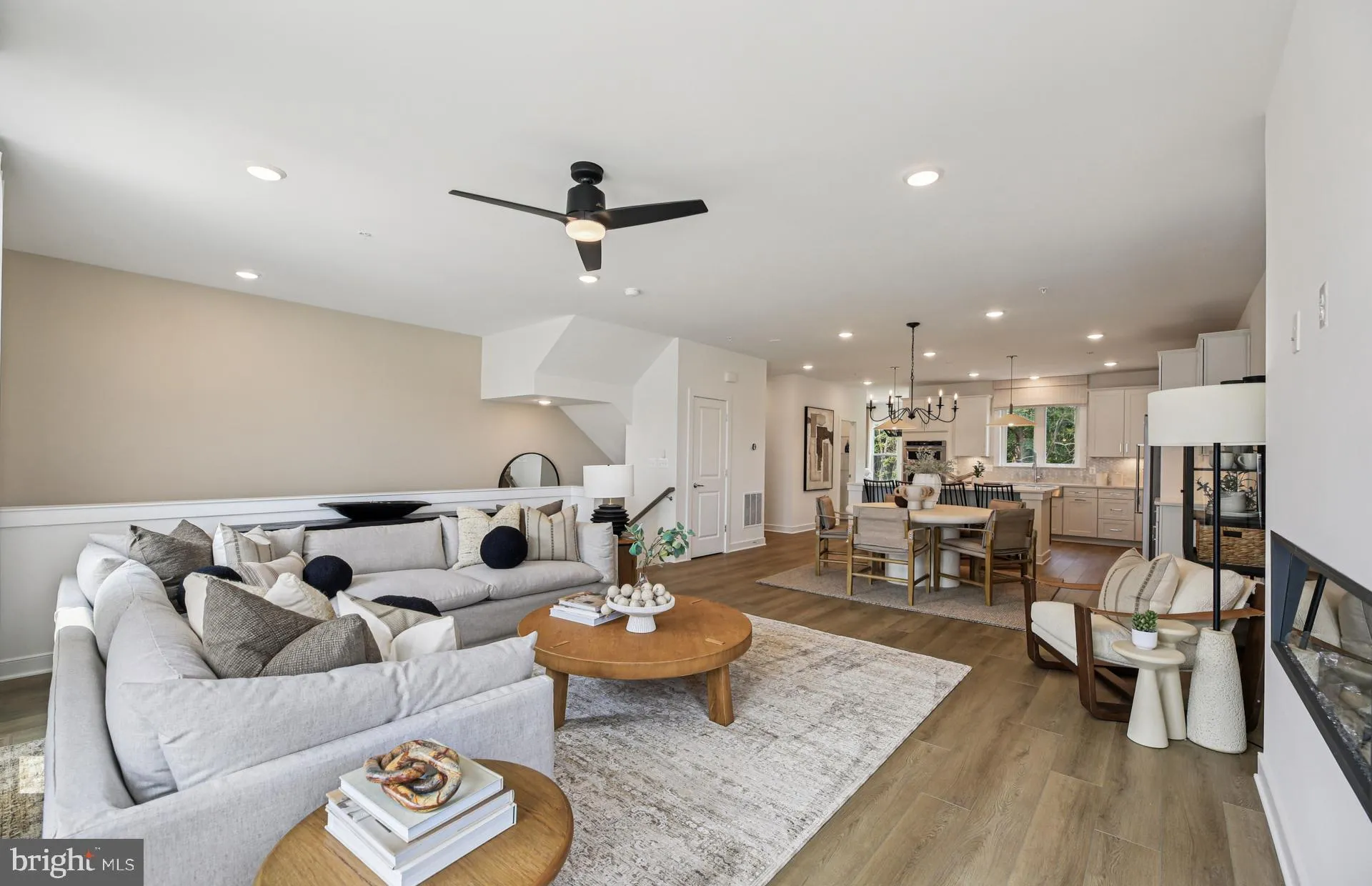 1102 CRESTED WOOD DRIVE, Laurel, MD 20724