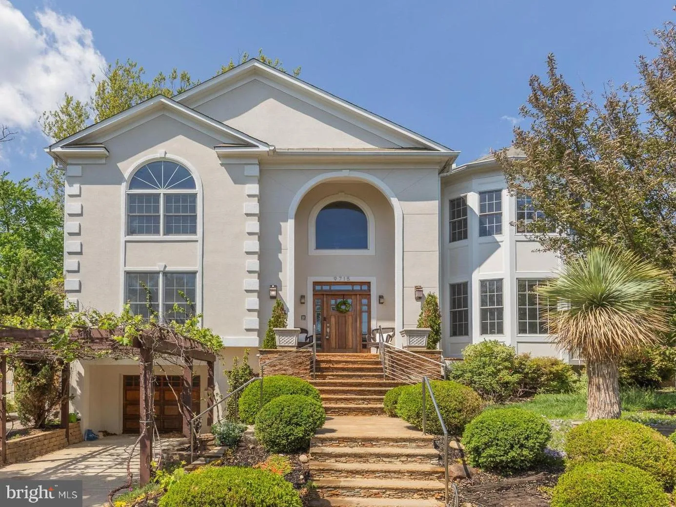 9715 SINGLETON DRIVE, Bethesda, MD 20817