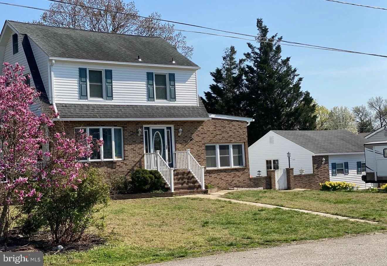 7803 LINTHICUM ROAD, Pasadena, MD 21122