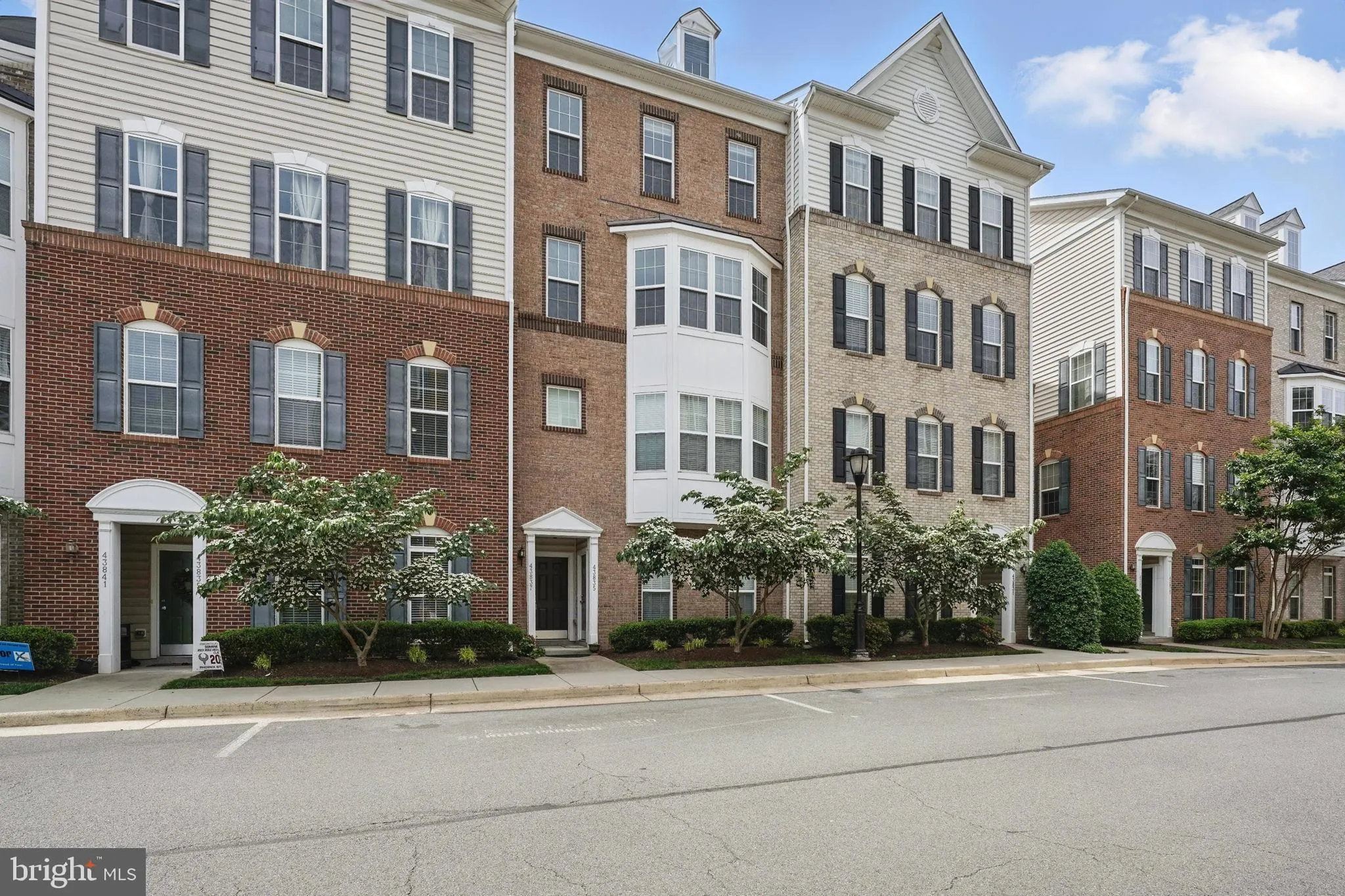 43837 KINGSTON STATION TERRACE, Ashburn, VA 20148