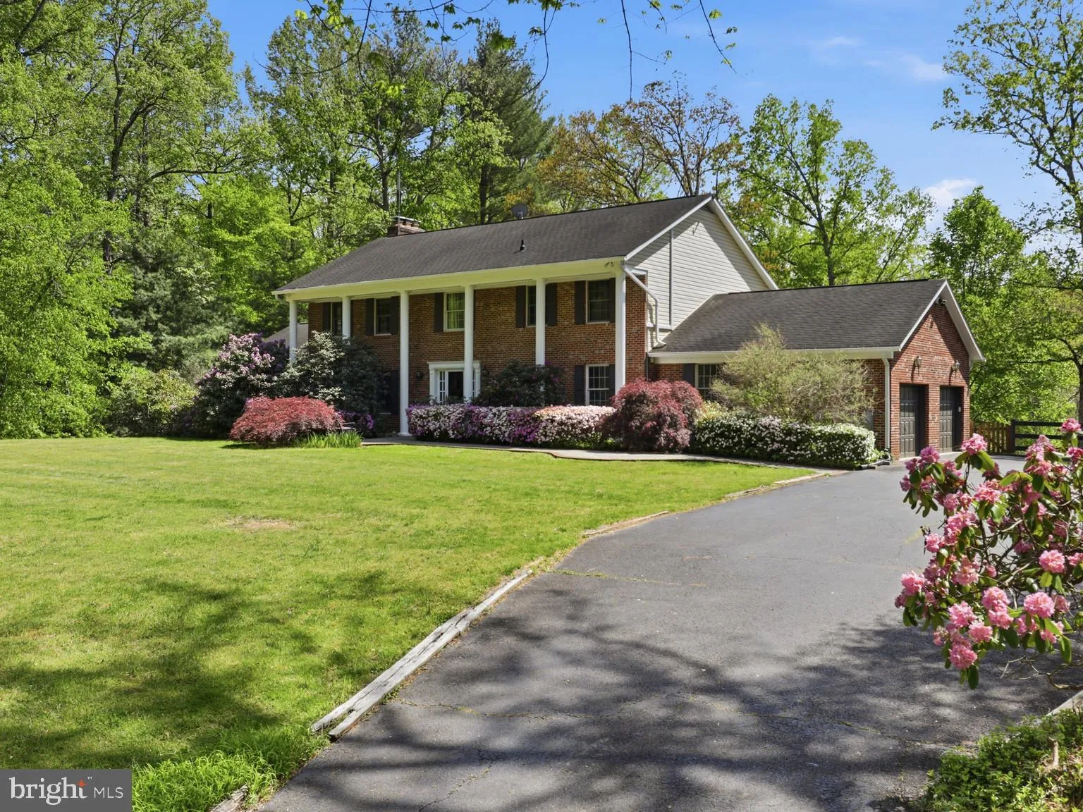5605 SMOKE RISE LANE, Fairfax Station, VA 22039