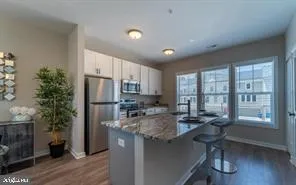 454 WOODCREST DRIVE, Washington, DC 20032
