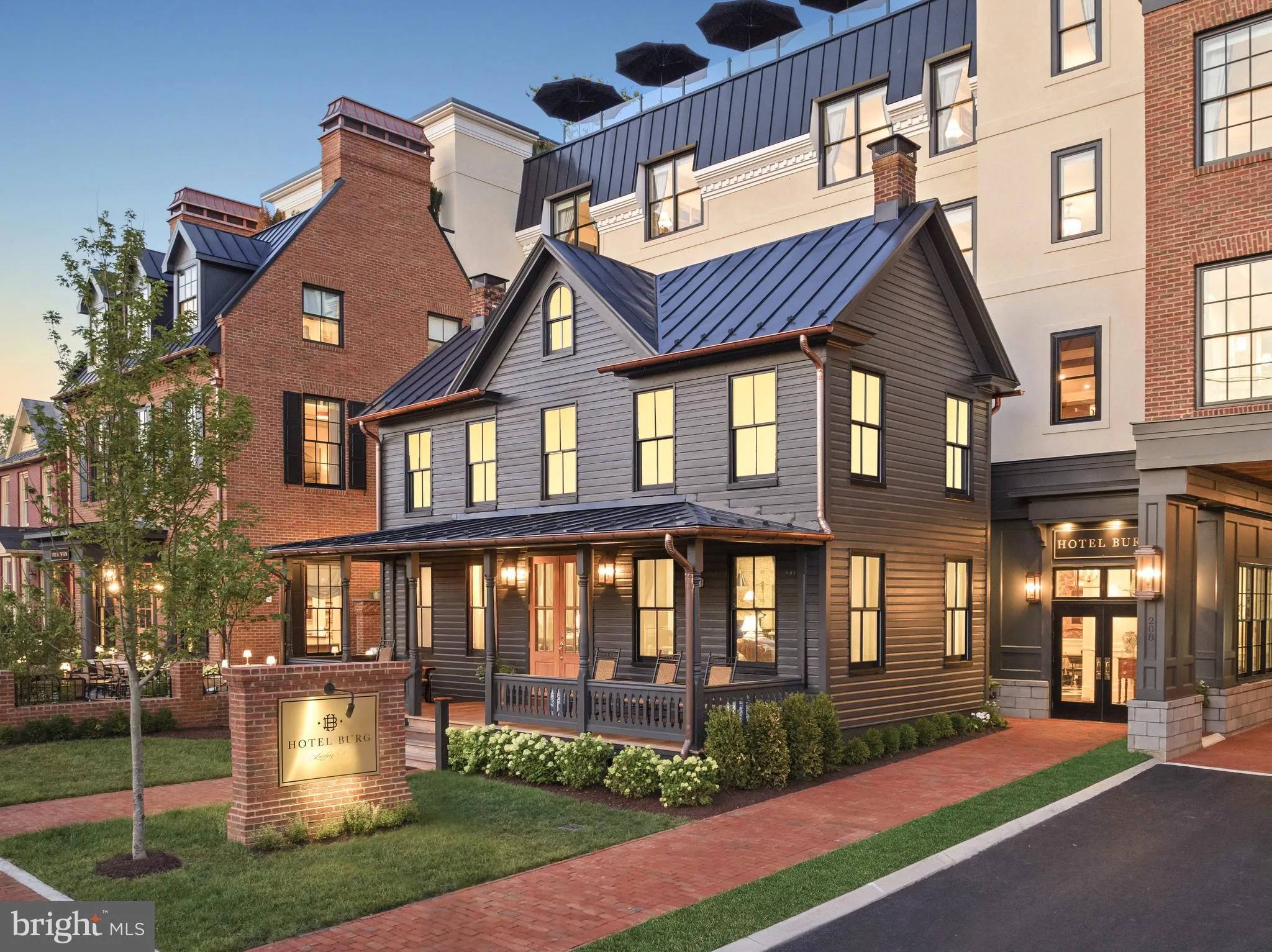 212 KING STREET, Leesburg, VA 20175