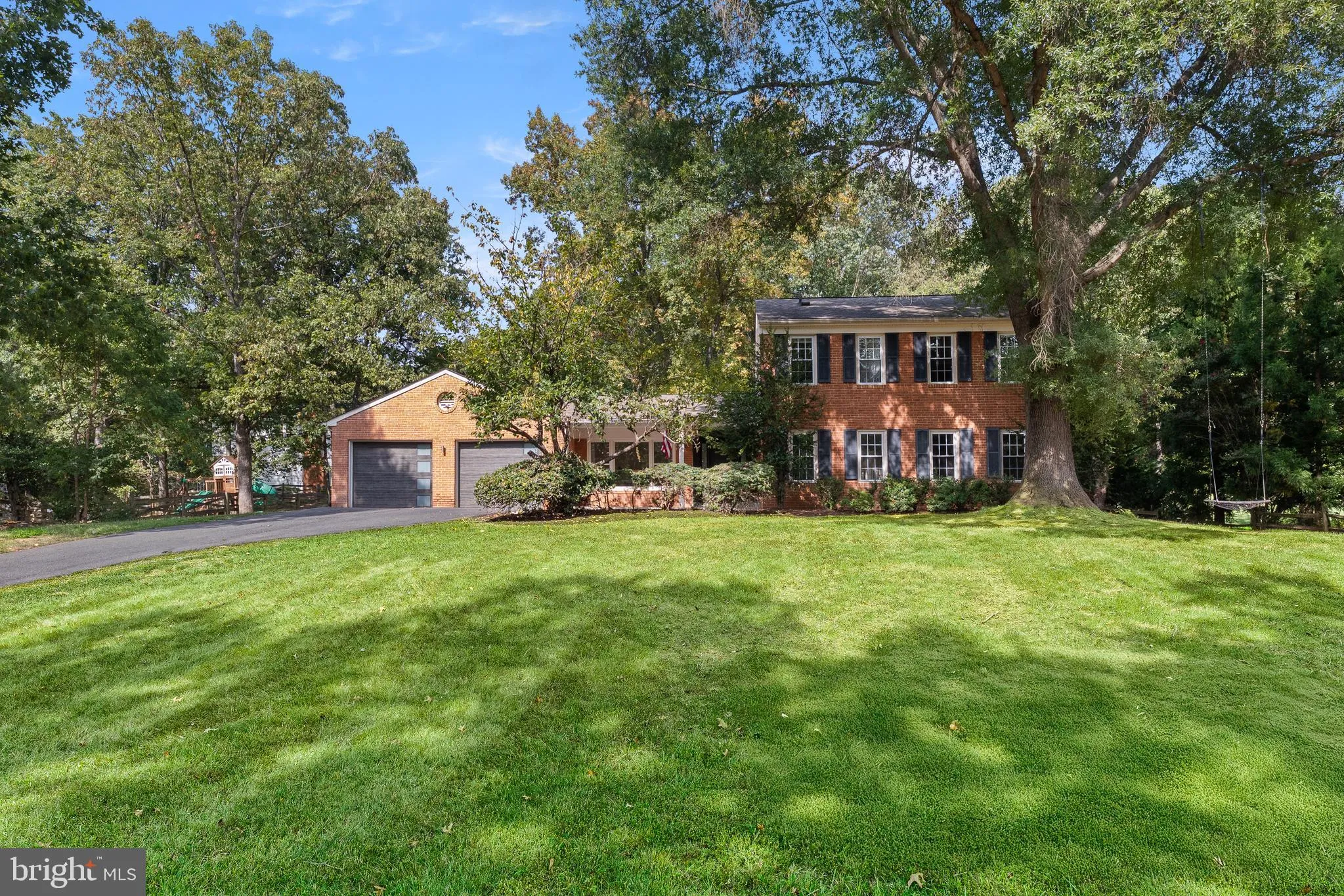12183 HOLLY KNOLL CIRCLE, Great Falls, VA 22066