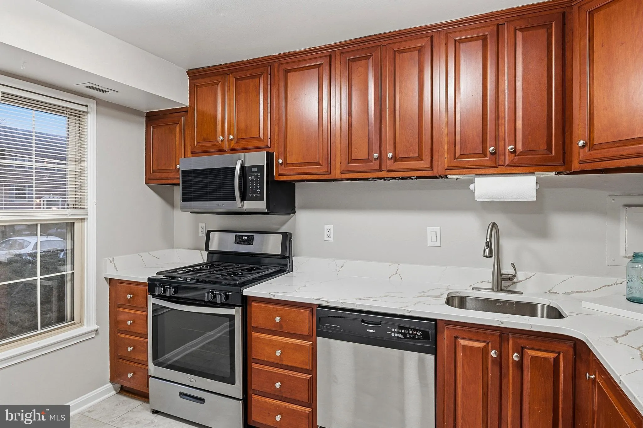 6028 WESTCHESTER PARK DRIVE, College Park, MD 20740